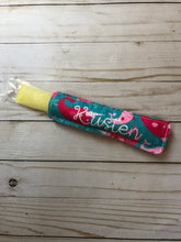 Load image into Gallery viewer, Popsicle holder - freezer pop holder - ice pop holder -