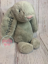 Load image into Gallery viewer, Easter bunny