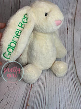 Load image into Gallery viewer, Easter bunny