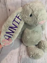 Load image into Gallery viewer, Easter bunny