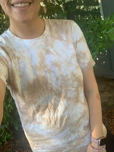 Load image into Gallery viewer, Blank Tie dye shirt
